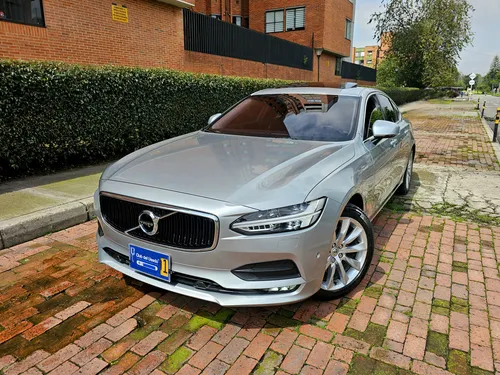 Volvo S90 2.0 T5 Drive-e Momentum
