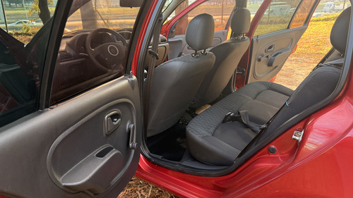 Renault Clio 1.2 Mio Confort Pack 5P