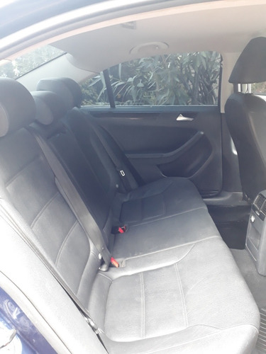 Volkswagen Vento 2.5 Luxury 170cv Tiptronic 2011