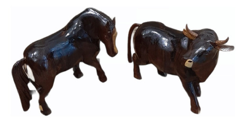 Esculturas De Toro Y Caballo Tallado En Madera Artesanía 