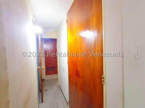 Imagen 11 de 15 de Apartamento En Venta Urb San Jacinto Planta Baja 23-15637 Hc