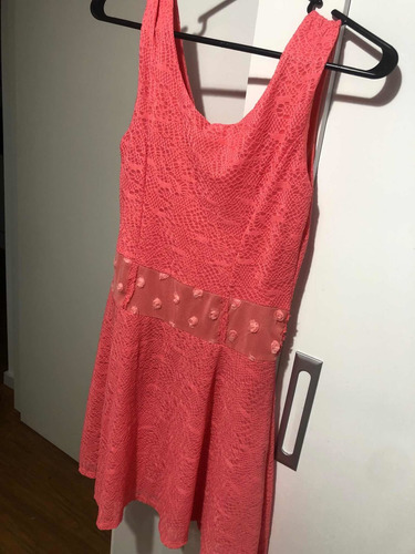 Imagen 4 de 4 de Vestido De Encaje Rosado