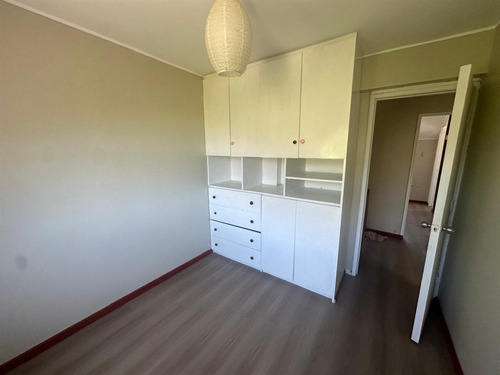 Casa En Venta De 4 Dorm. 3 Baños En Concepción