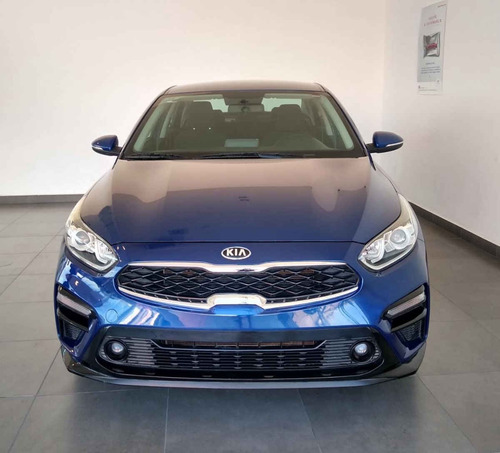 Imagen 8 de 15 de Kia Forte Sedan 2019 4p Ex, 2.0 L Mpi Atkinson Ta6, Ba, Bl,