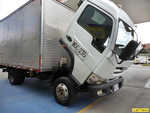 Imagen 9 de 25 de Power Daily 50y13 Camion Furgon