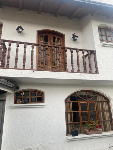 Vendo Hermosa Casa Tipo Colonial