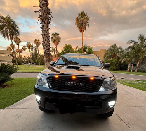 Toyota Hilux 3.0 D/cab 4x4 Srv Lim P/2
