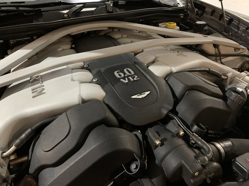 Aston Martin DB9 5.9 Coupe At