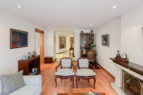 Apartamento En Venta En Los Rosales. Cod V7092