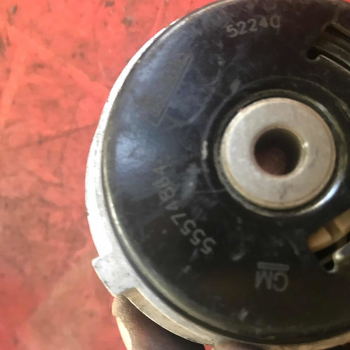 55574864 Polea Tensora Distribucion Aveo Sonic Cruze 09a18 (Usado)