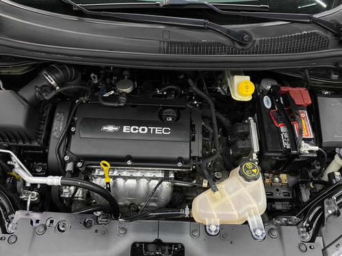 Imagen 5 de 15 de Chevrolet Sonic 2017 1.6 Lt At