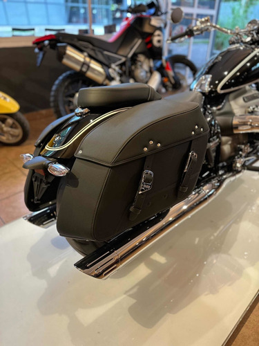 Bmw R18