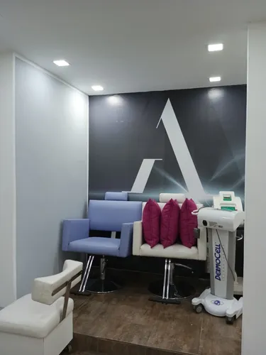 Best House Traspasa Fondo De Comercio, Glamoroso Spa/peluquería En San Antonio De Los Altos.