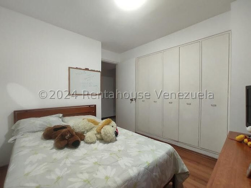 Apartamento Tipo Club En Venta En La Boyera Iq25-4550