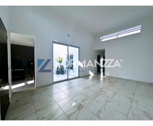 Casa Nueva Mod. B-7_f-4 En Venta En Residencial Bosque Real, V De Á