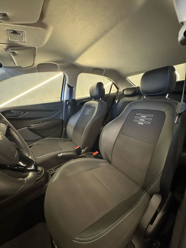 Chevrolet Onix plus 1.0 Lt 4p