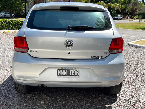 Imagen 6 de 10 de Volkswagen Gol Trend 2013 1.6 Pack I 101cv