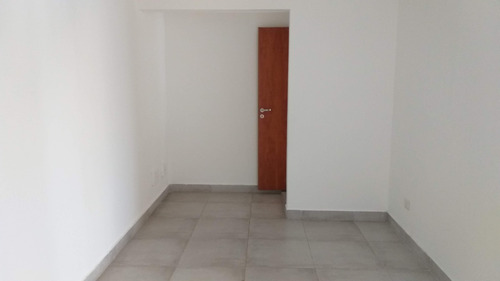 Departamento 4 Ambientes En Alquiler