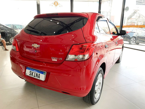 Imagem 6 de 10 de Onix Hatch Ls 1.0 - Otimo Carro