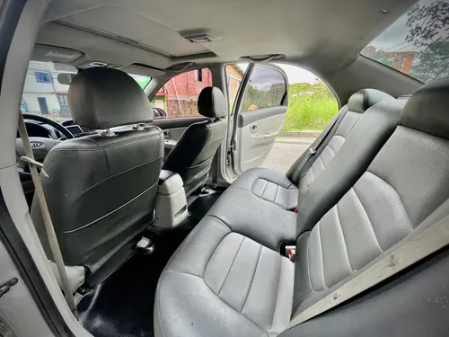 Kia Cerato 1.6 Lx