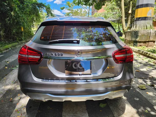 Mercedes-Benz Clase GLA 1.6 Urban