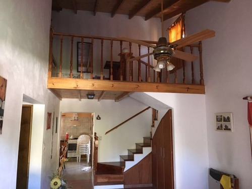 Casa En Venta En Lobos