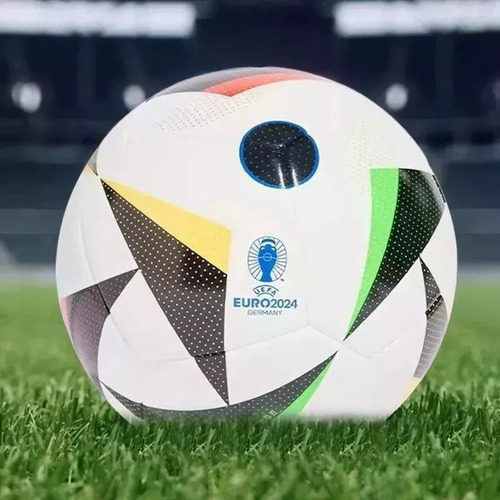 A Balón De Fútbol De Entrenamiento Euro5 2024