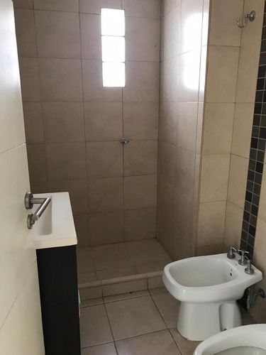 Imagen 13 de 20 de Semipiso De 3 Ambientes Con Cochera En La Rioja Y Garay