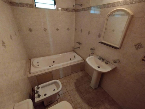 Casa En Venta - 2 Dormitorios 1 Baño - 1.200mts2 - Raco, Tafi Viejo