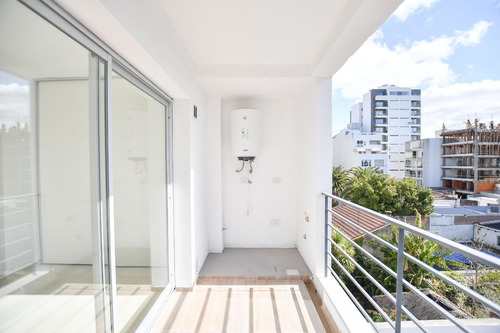Imagen 1 de 23 de Venta De Departamento Monoambiente A Estrenar, La Plata