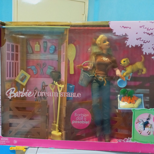 Imagem 2 de 6 de Barbie Dream Stable Estábulo Cavalo Set Acessórios 2006 Cão