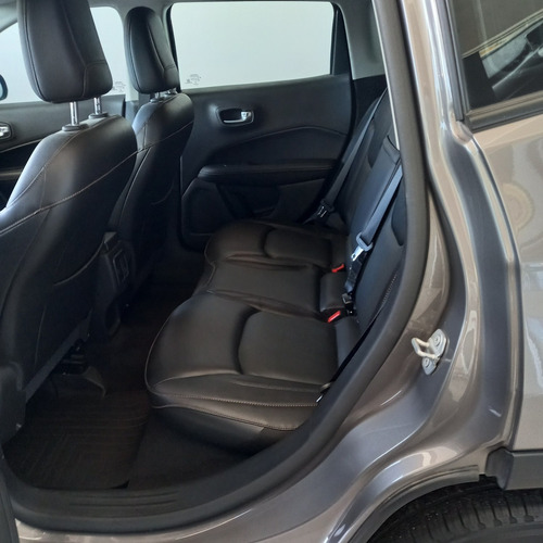 Imagen 12 de 24 de Jeep Compass 2019 2.4 Longitude