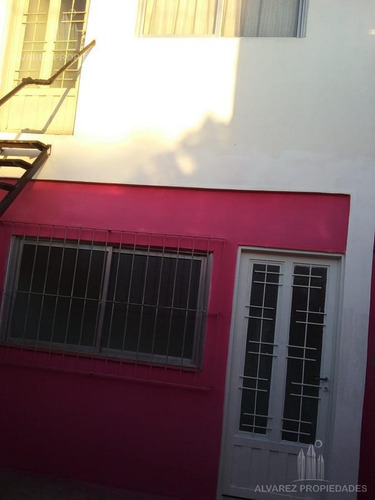 Imagen 13 de 16 de Venta De Casa En Castelar Norte - 3 Ambientes