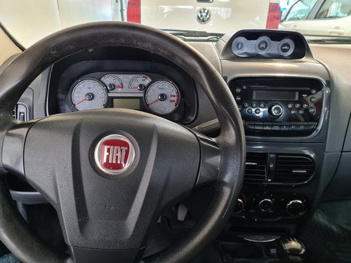 Imagen 6 de 8 de Fiat Strada 1.6 Adventure Gnc 2013