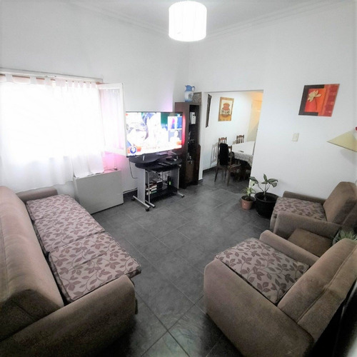 Imagen 2 de 30 de Chalet 3 Ambientes Mas Departamento De 2 Ambientes