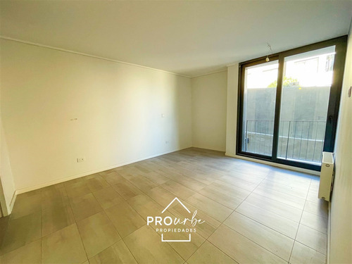 Departamento En Venta De 3 Dorm. En Lo Barnechea