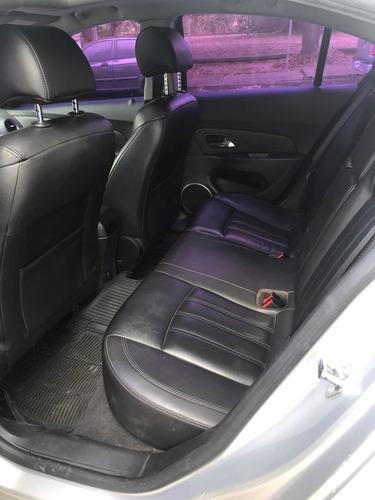 Imagen 11 de 13 de Chevrolet Cruze Lt
