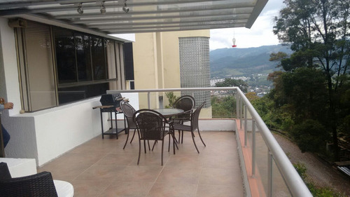  Venta De Hermosa Casa En Tejares, Manizales