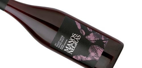 Imagen 2 de 2 de Manos Negras Pinot Noir Red Soil Select Caja X 6 - Envíos