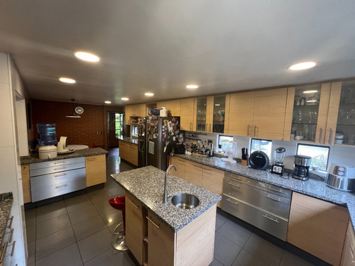 Espectacular Casa En Condominio De Chicureo