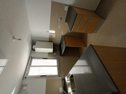 Imagen 7 de 12 de Departamento . 2 Dormitorios . Rodas Palacio . Derqui N° 279 . Nueva Córdoba