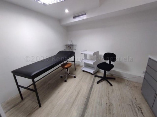 Local En Venta El Cafetal 25-840 Ss