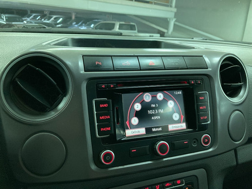 Imagen 12 de 15 de Volkswagen Amarok Highline 4x2 At 2016