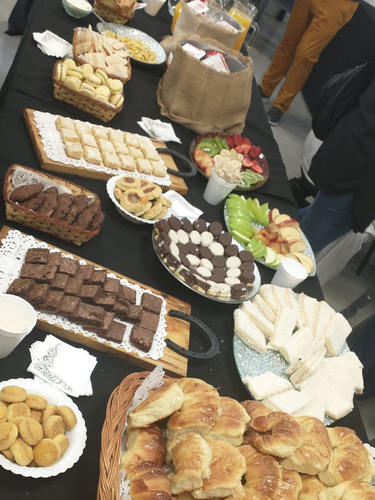Servicio De Coffe Break Desayuno Merienda