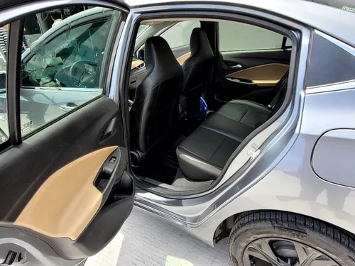 Chevrolet Onix 1.2t Premier L At