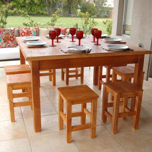 Imagen 1 de 5 de Mesa 135x135 + 8 Bancos Reforzados