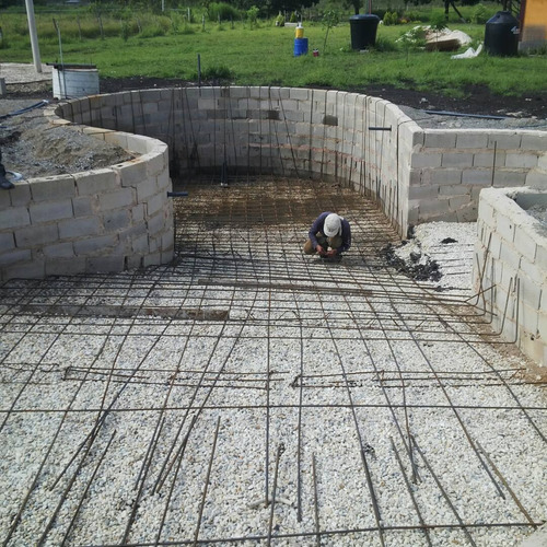 Piscina Jacuzzi Construcción Remodelación Pisos Estampados.