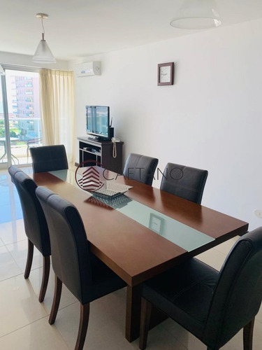 Imagen 25 de 28 de Venta De Hermoso Apartamento A Metros Del Mar - Punta Del Este Mansa