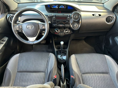 Toyota Etios Sedán Etios Sedán 1.5 XS SEDAN 16V FLEX 4P AUTOMÁTICO