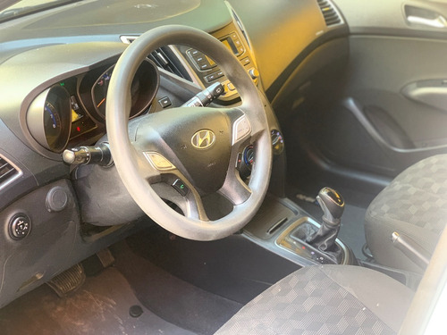 Hyundai Hb20 1.6 Automatico Sem Entrada Metro Vila Prudente